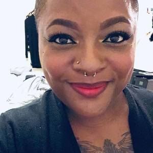 Meet your Posher, Robinne